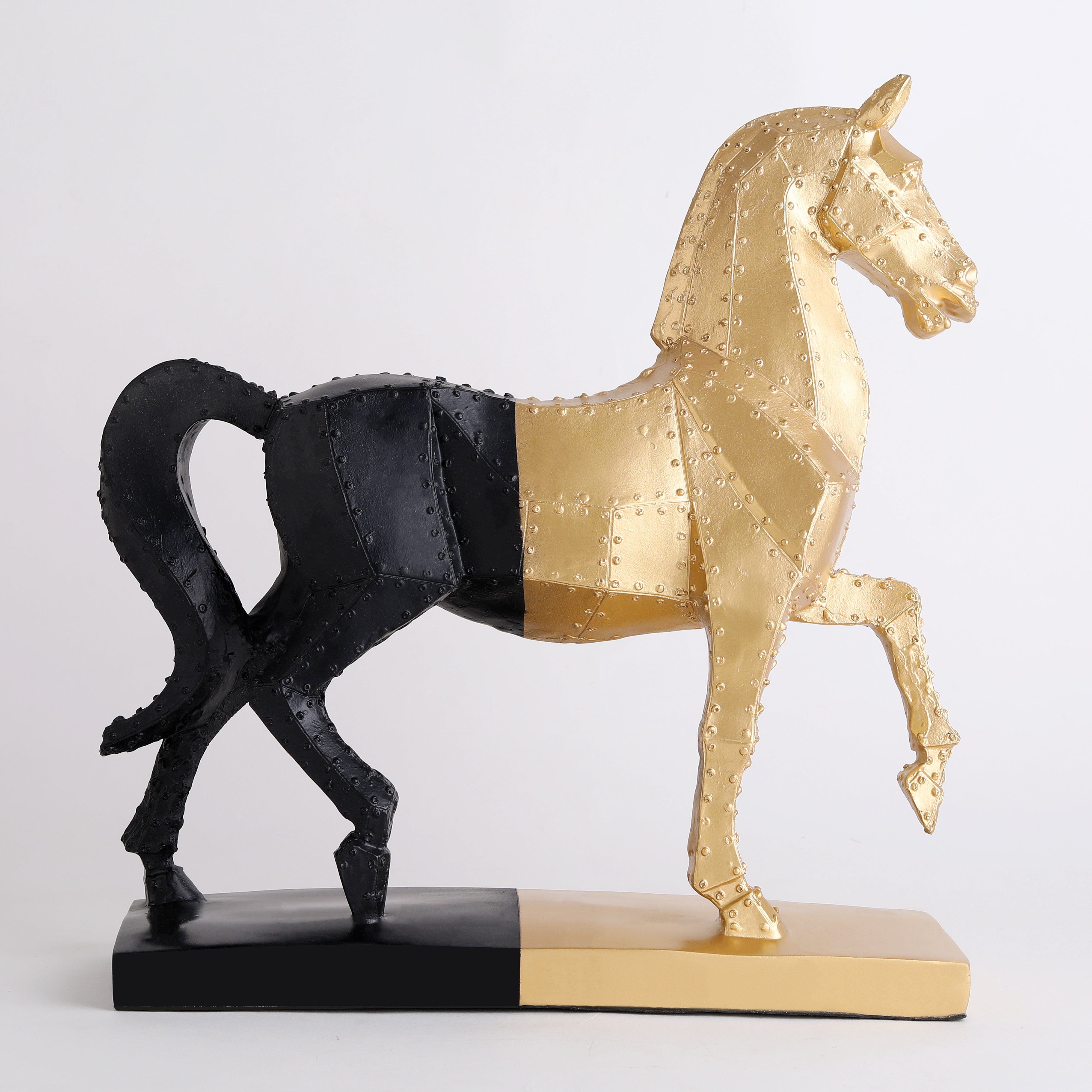 Icon Regal Stud