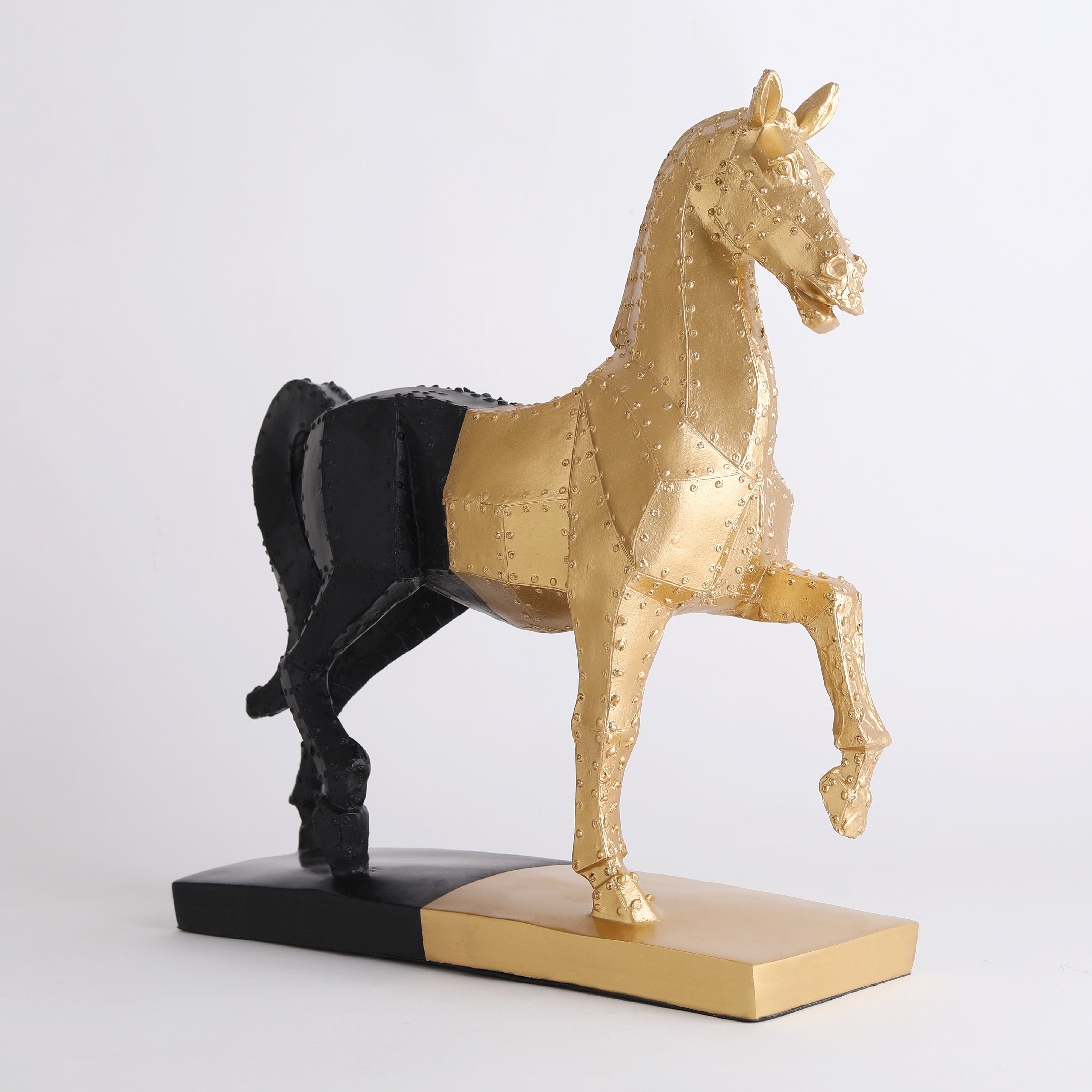 Icon Regal Stud